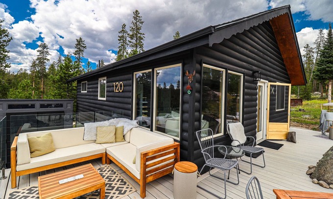 Grand Lake Cabin | BeeHive Bungalow - Gorgeous Lake views and completely updated throughout!
