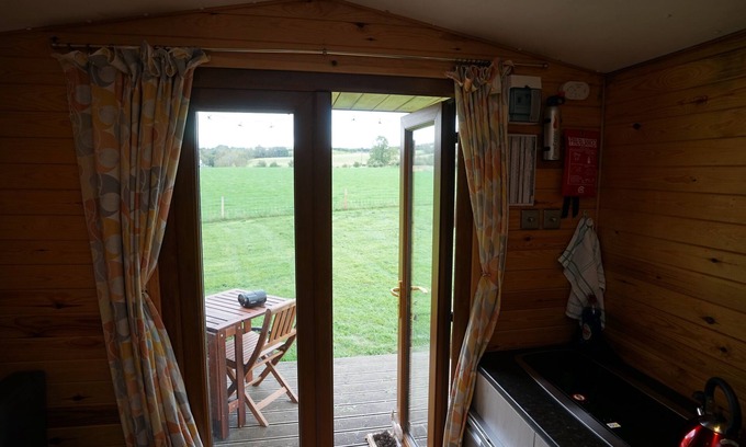 Hawick RV Rental | Beehive @ Westcote Glamping- Campsite