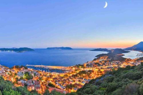 Kas Apartment | Begonya Suites