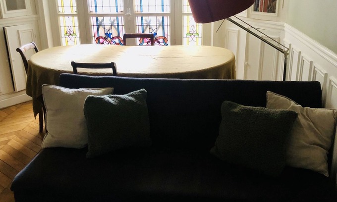17th Arrondissement Apartment | Bel Appartement Tout Comfort au Coeur des Batignolles!