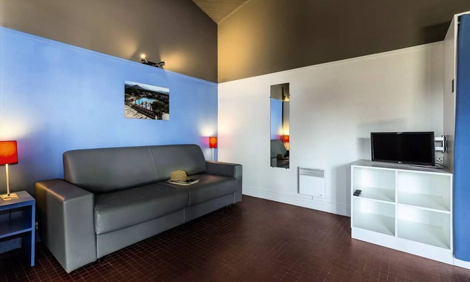Les Estagnots Apartment | Belambra Clubs and Residence Seignosse - Estagnots - Classic 2 Bedroom Apartment 6 People Terrace