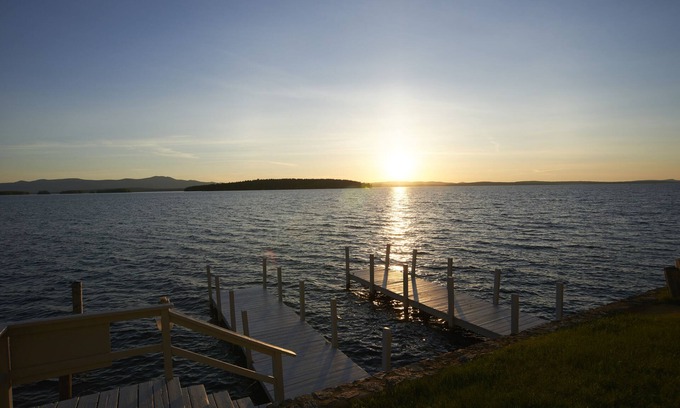 Gilford Hotel | Belknap Point Inn