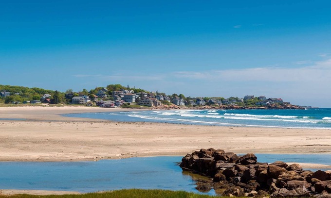 Rockport House | Bell Buoy
