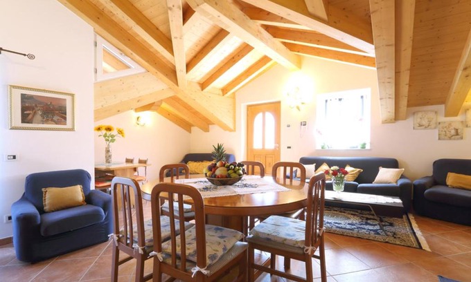 Prade Apartment | Bella Vista