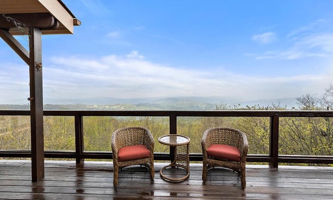 Beech Mountain House | Bella Vista