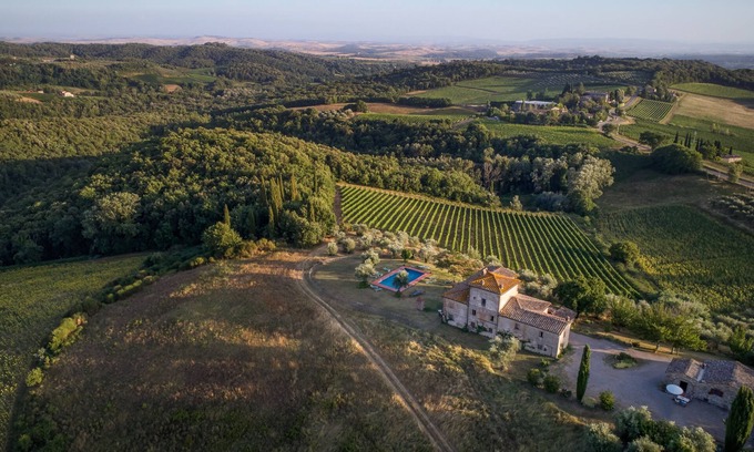 Bossi Apartment | BELLAVISTA (Castle of Bossi) Colombaia