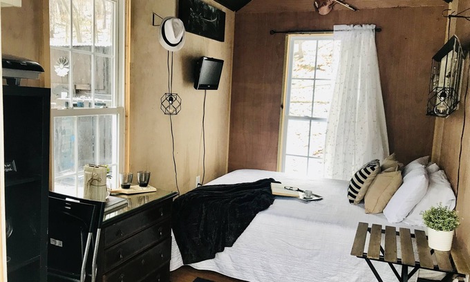 Big Indian House | Belleayre Casita de Campo Tiny House