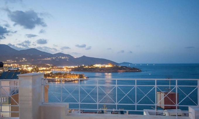 Agios Nikolaos House | Bellevue Suites Apartment 1 with Sea View