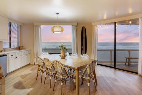 South Mission Beach House | Belmont by AvantStay 3BR Home on Mission Beach Ocean Views