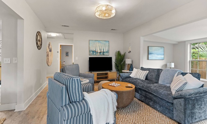 Brunswick House | Beloved Brunswick Hideaway