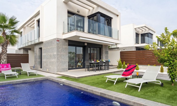 Lo Rufete Villa | Belvilla by OYO Casa Bali 11