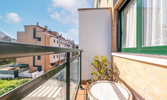 Posada de Llanes Apartment | Belvilla by OYO Piso RÃu Calabres