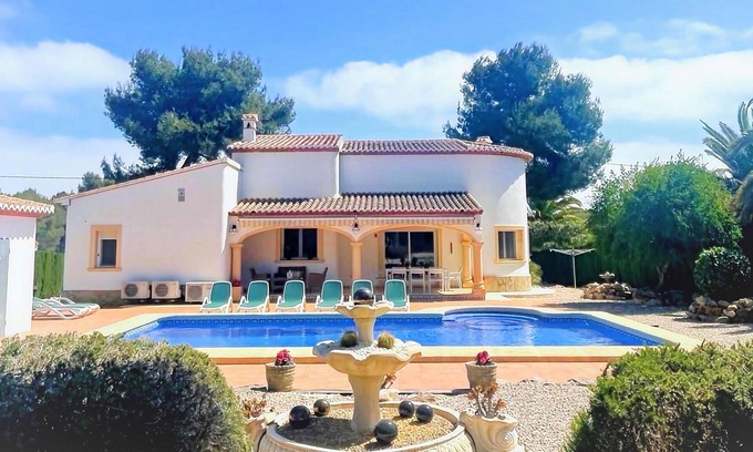 Costa Nova Villa | Belvilla by OYO Casa de la Buena Vida