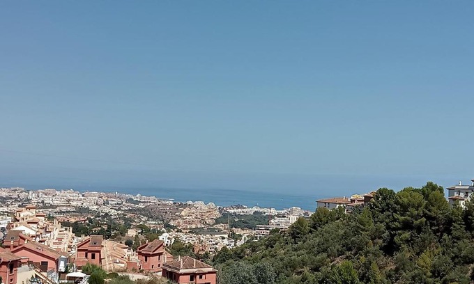 Benalmadena Apartment | Benalpueblo sea view