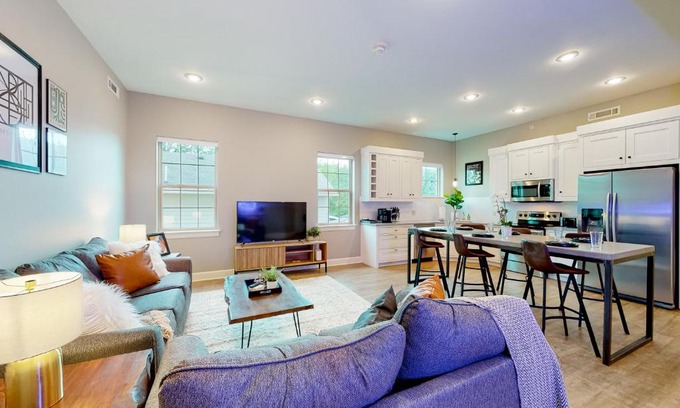 Downtown Apartment | Bentonvilla