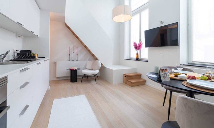 Saint-Josse-ten-Noode Apartment | Beriot I - One Bedroom Apartment, Sleeps 2