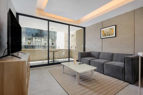Zona Rosa Apartment | Berna 14 by Wynwood House