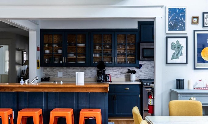 Union Pier House | Berrien Street Beach House