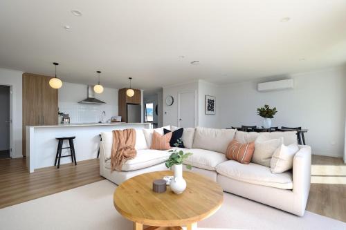 Richmond House | Berryfields Luxury Gem - New Home Richmond