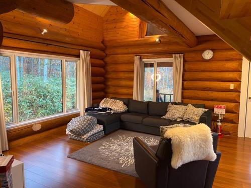 Niseko House | BESSO Log Cabin Niseko
