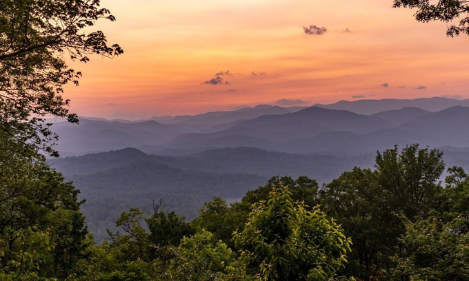 Brevard Cabin | Best Blue Ridge SUNSET VIEW in Brevard! Cabin on 12 acres, Firepit, Dogs Welcome