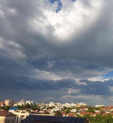 Craiova Apartment | Best City View