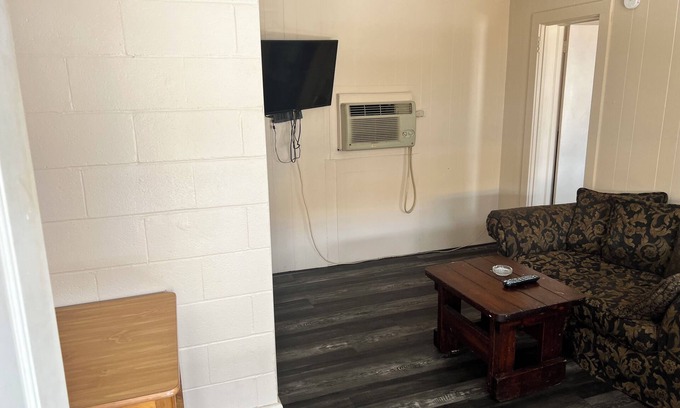 Statesville Hotel | Best In Town Motel