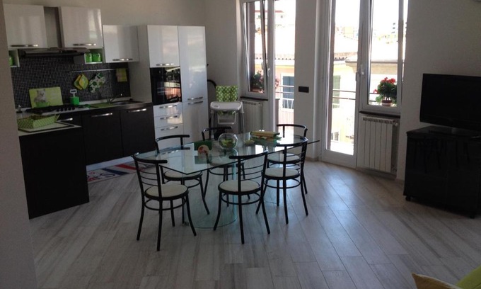 Rezza Apartment | Best Lavagna Apartment
