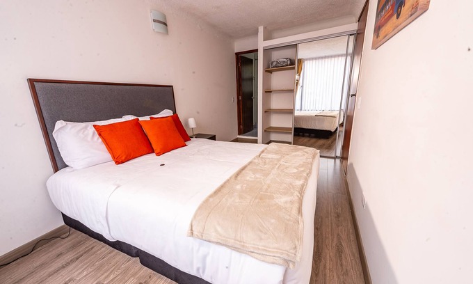 Chapinero Apartment | ⭐ Best Location - 2 Bed + 2 Bath Private Apartment + WIFI