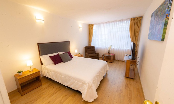 Chapinero Apartment | ⭐ Best Location - 2 Bed + 2 Bath Private Apartment + WIFI