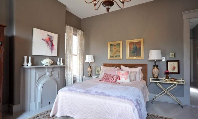 Butchertown House | Best Location! - Huge Historic Charm - 3BR-3BTH
