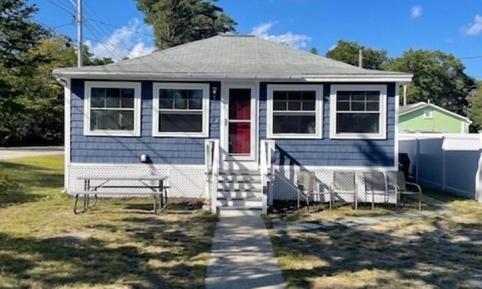 Southern Coast Cottage | Best Maine Beach just steps away from charming, 2 bedroom, beach cottage in Kinney Shores!