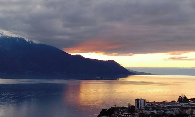 Chernex House | BEST Montreux Panoramic View, Swiss Authenticity 1-9 Guests