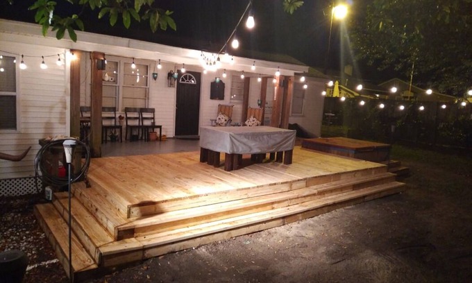 North Charleston House | Best of both worlds in Charleston!