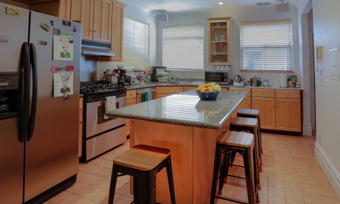 Bernal Heights Apartment | Best SF Neighborhood