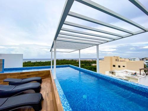 Luis Donaldo Colosio Apartment | Best Studio at 5th Ave with Pool Gym Steps to Beach