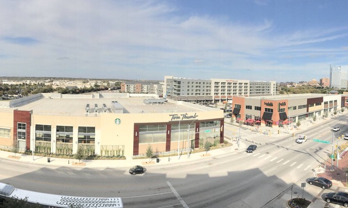 Fort Worth Cultural District Condo | Best views of DT Fort Worth