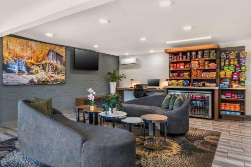 Cumberland Hotel | Best Western Atlanta-Marietta Ballpark Hotel