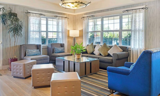 Altaville Hotel | Best Western Cedar Inn & Suites