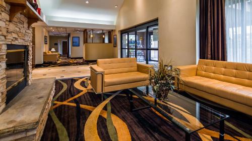 Cheektowaga Hotel | Best Western Galleria Inn & Suites