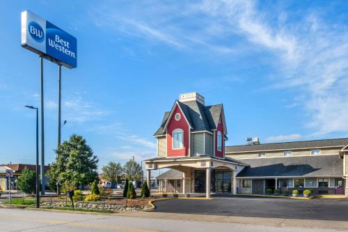 Jeffersonville - Clarksville Hotel | Best Western Green Tree Inn