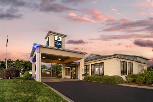 Monroe Hotel | Best Western Inn & Suites Monroe
