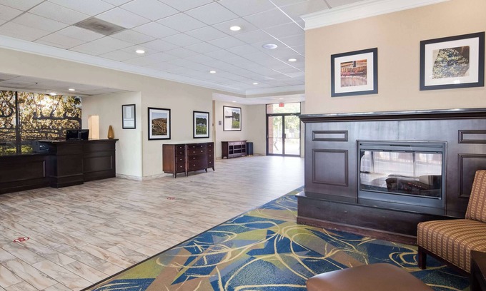 Leesburg Hotel | Best Western Leesburg Hotel & Conference Center