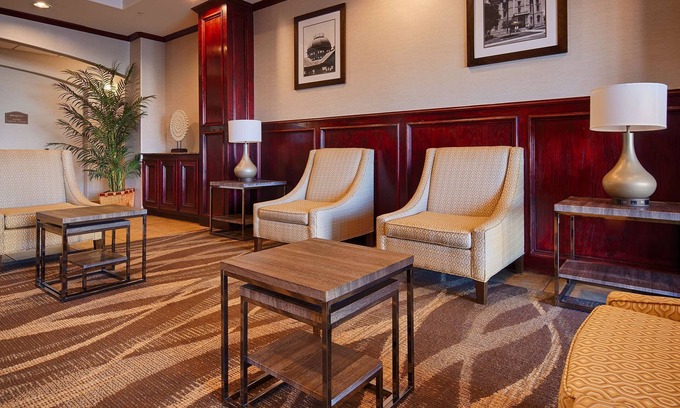 Lockhart Hotel | Best Western Lockhart Hotel & Suites