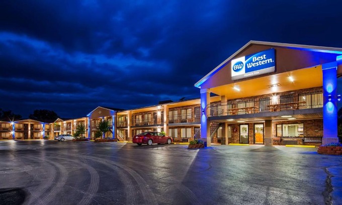 St. Robert Hotel | Best Western Montis Inn