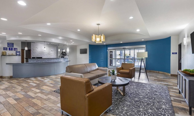 Forest Hill Hotel | Best Western Plus Fort Worth Forest Hill Inn & Suites