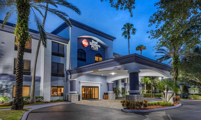 Orlando Hotel | Best Western Plus Orlando East- UCF Area