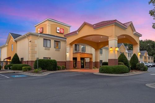 Greenville Hotel | Best Western Plus Suites Greenville