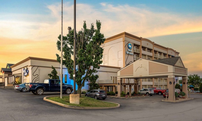 Kirkwood Hotel | Best Western St. Louis-Kirkwood Route 66