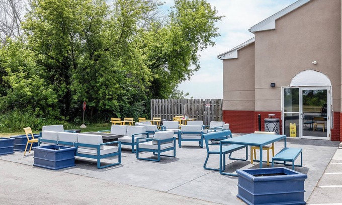 Watertown Hotel | Best Western Watertown